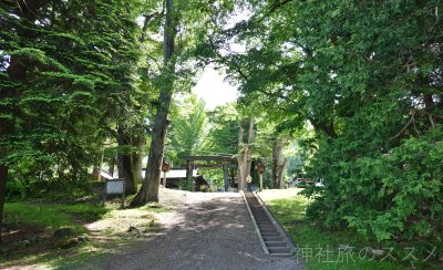 諏訪大社　上社前宮