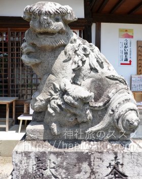 祖母井神社の狛犬
