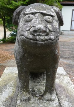 四十八社山神社の狛犬